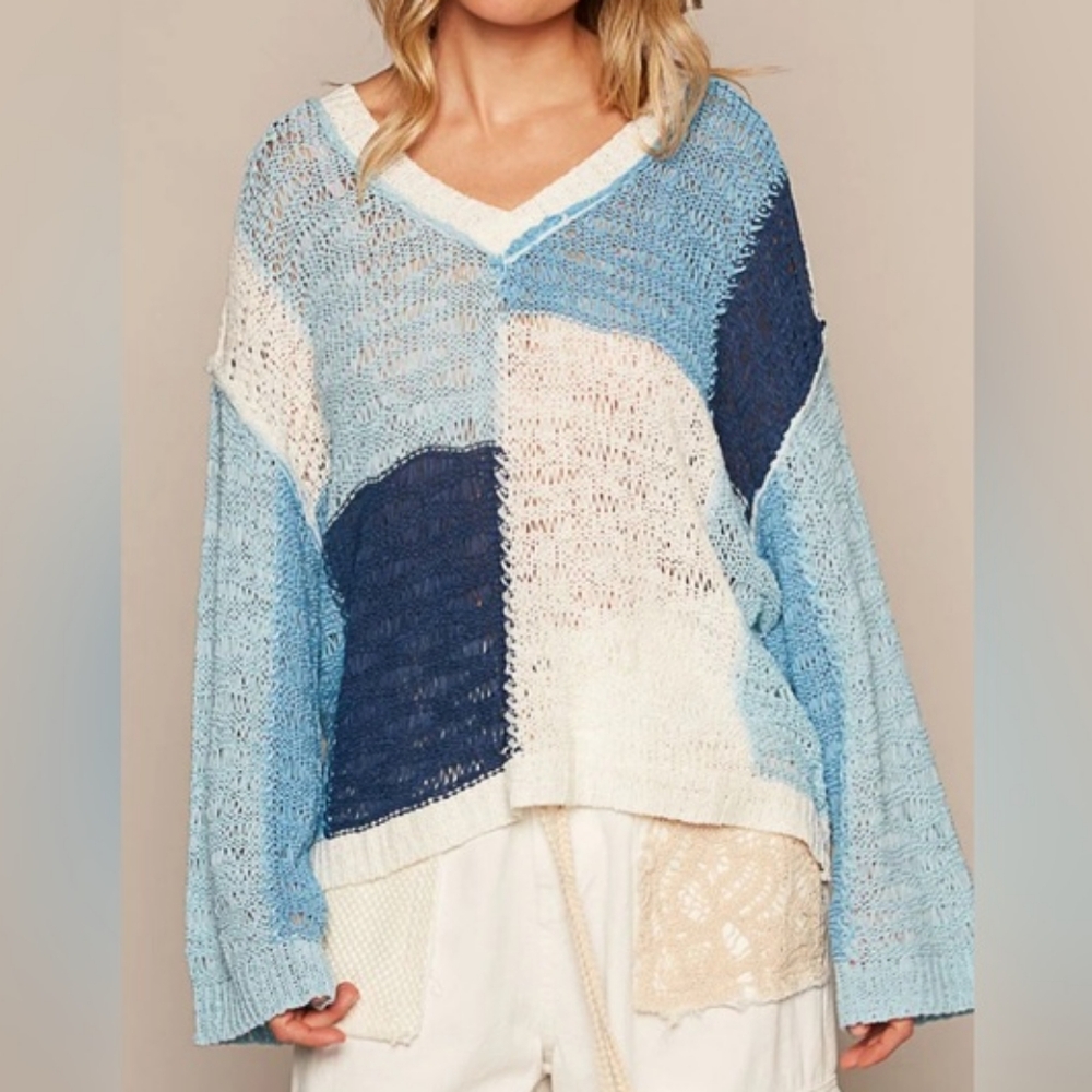 POL Boho Colorblock V Neck Light Weight Sweater Pullover Blue White Top Cover Up
